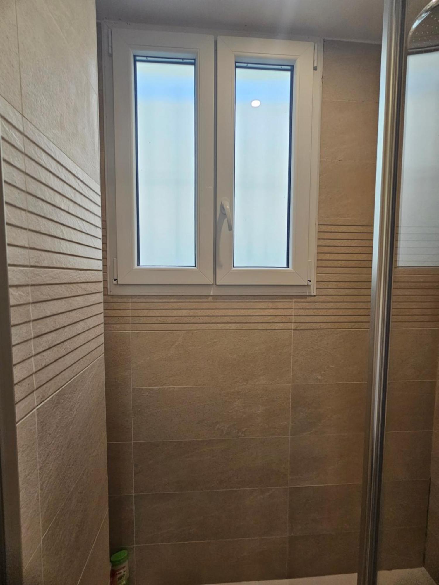 *Appartement Moderne/2 Minutes Du Metro* Saint-Ouen  ภายนอก รูปภาพ