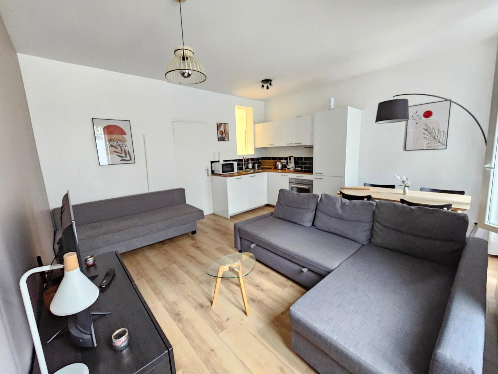 *Appartement Moderne/2 Minutes Du Metro* Saint-Ouen  ภายนอก รูปภาพ