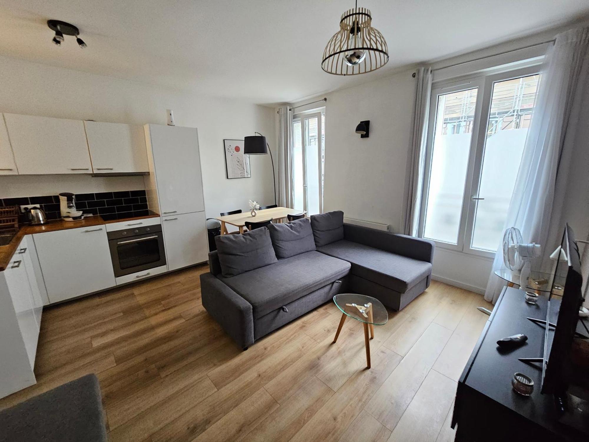 *Appartement Moderne/2 Minutes Du Metro* Saint-Ouen  ภายนอก รูปภาพ